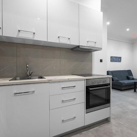 B&W, Nilie Hospitality Mgmt Apartment Солун Екстериор снимка