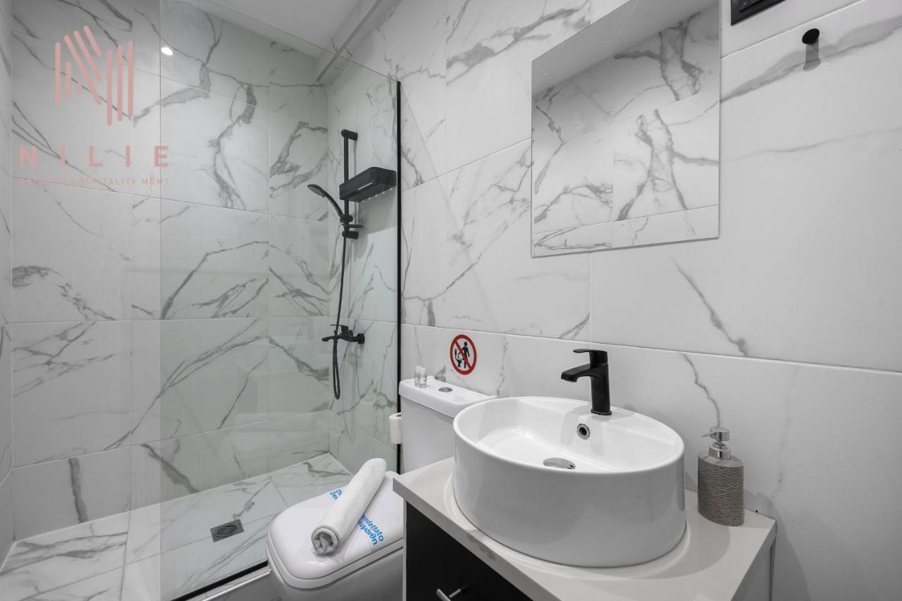 B&W, Nilie Hospitality Mgmt Apartment Солун Екстериор снимка